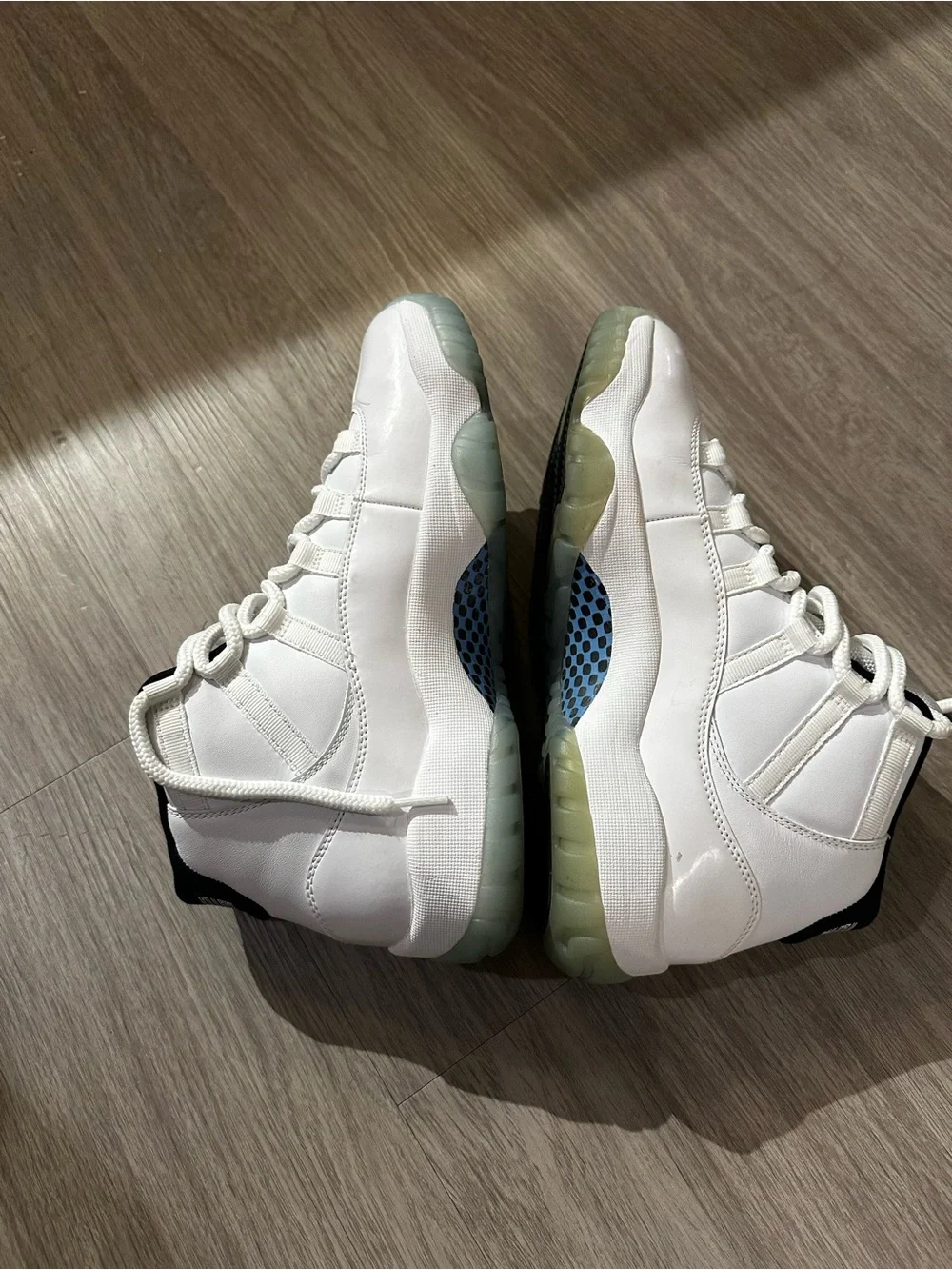 Air Jordan 11 “Columbia”